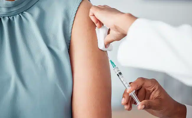 Allergy Shots: doctor giving patient a shot